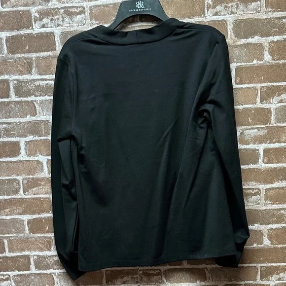 Liz Claiborne Black Top with Gold Accents - Picture 7 of 7